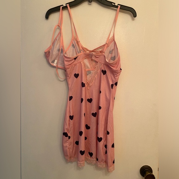 XS Pink Heart Lace Lingerie Dress With Matching Thong - Picture 7 of 10